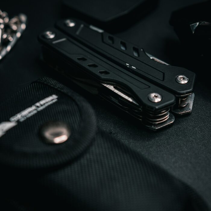 EDC Survival Kit Ratgeber Survival & Mind Academy Multitool